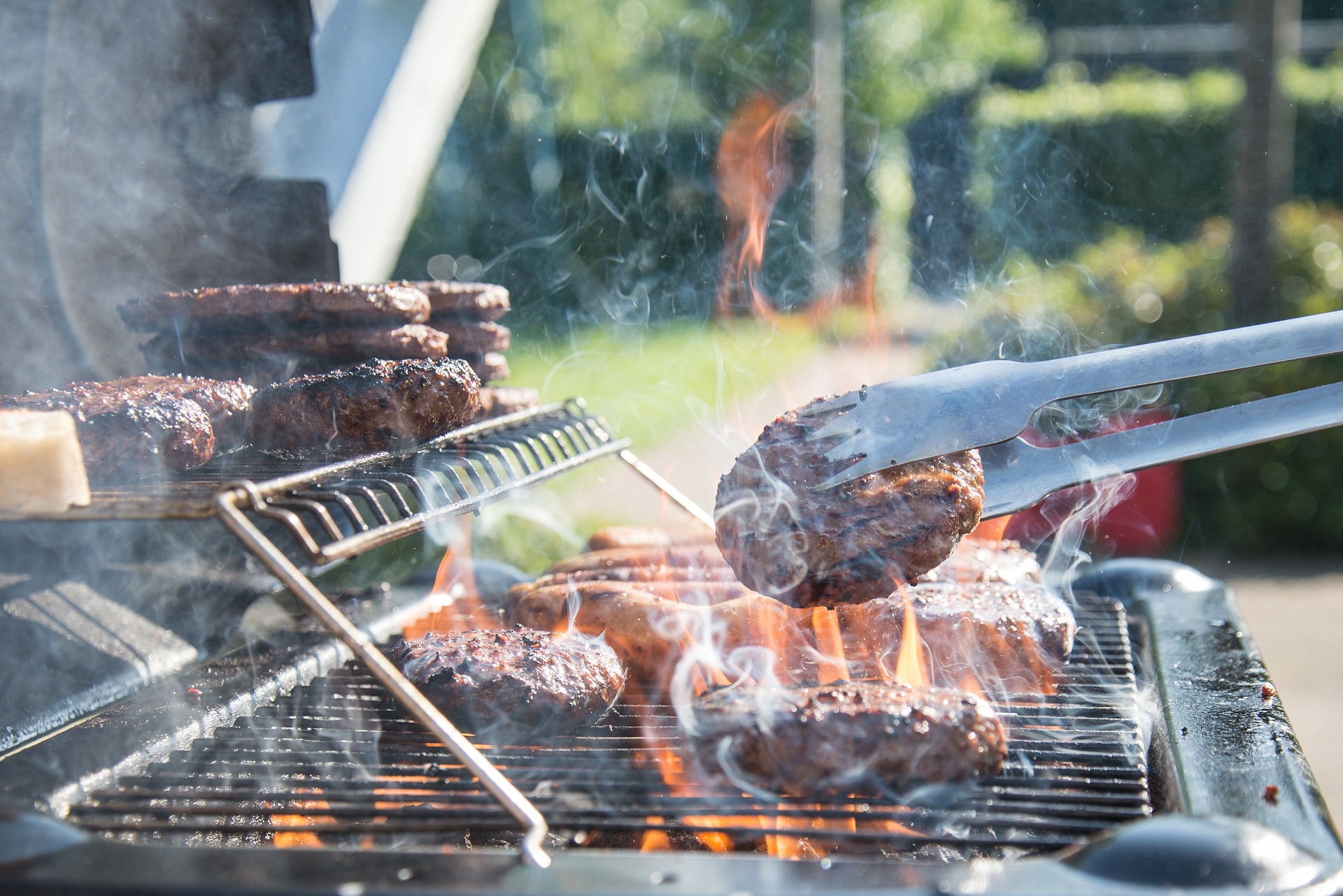 Fête de l'été : Barbecue Géant et Bal
