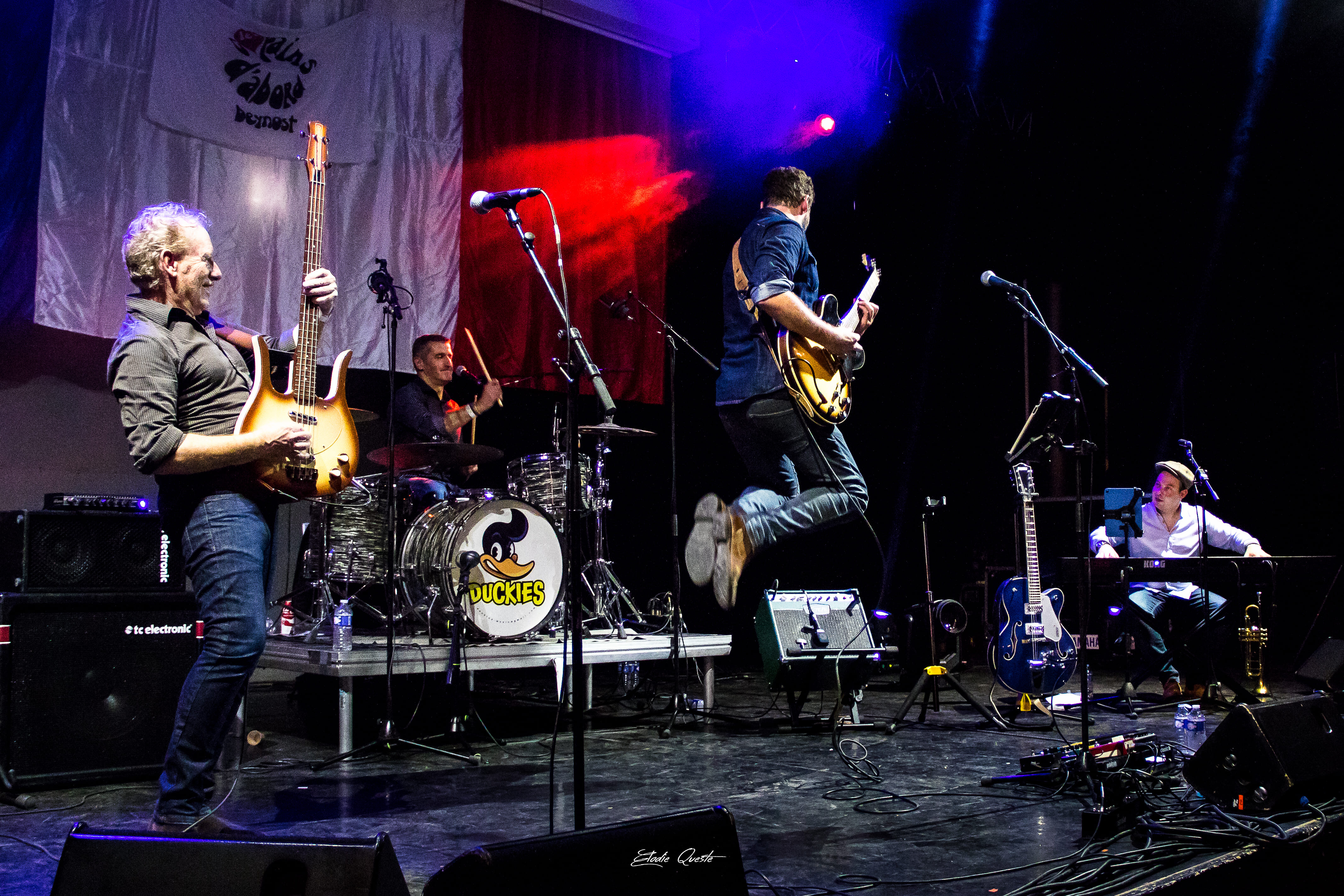 Concert dansant avec les Duckies_Brives-Charensac