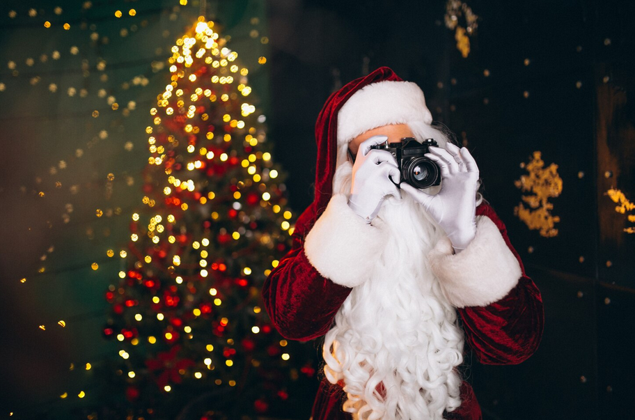 Souriez, le père Noël prend la pose !_Le Puy-en-Velay