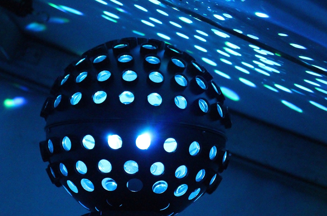 EVE_Après-midi discothèque à la Coccinelle_Allègre