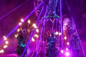 Dragon Time, spectacle lumineux et pyrotechnique_Le Puy-en-Velay
