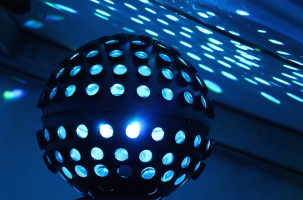 EVE_Après-midi discothèque à la Coccinelle_Allègre