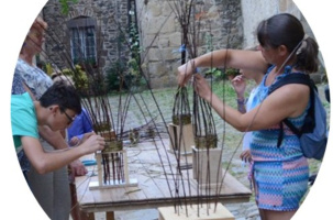 Atelier vannerie/fabrication d'une mangeoire à oiseaux_Lavoûte-Chilhac