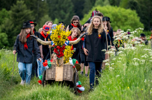 Garder les fêtes d'antan, c'est garder ce qui constitue l'ADN des terres vellaves. 
