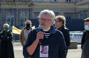 Eric Durupt lors de la mobilisation du 10 mars pour Madama Diawara