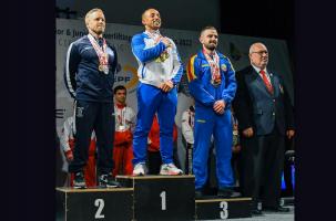 Hassan El Belghiti et le Puy-en-Velay sur la plus haute marche.