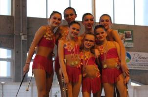 Les filles du Twirling Bâton de Saint Germain Laprade