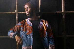Youssoupha sera en concert acoustique au Théâtre du Puy vendredi.