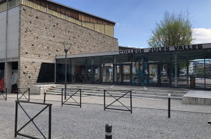 Le collège Jules-Vallès a fait l'objet d'un petit aménagement.