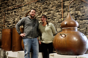 La passion du whisky fait avec amour à Home Distillers.