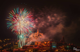 Un feu d'artifice qui va déménager ! (Dans les deux sens du terme...)