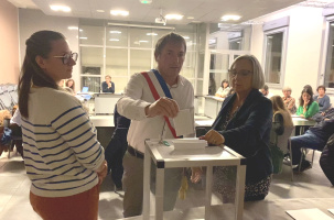 Élu maire, Philippe Joujon a aussi voté pour la nomination de ses adjoints. 