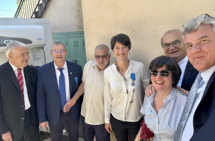 Jessy Trémoulière, décorée de l'Ordre national du Mérite