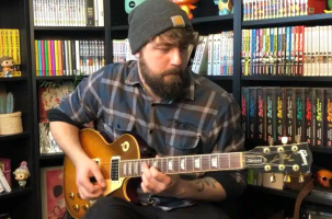 Luc Rivet, ancien de l'Atelier des Arts, est désormais artiste et enseignant guitare. 