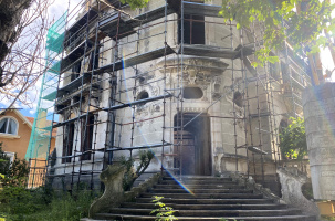 Le Villa Alirol, un bijou d'architecture où se mêlent l'Art Déco et l'Art Nouveau. 