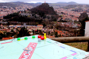 Ce sont les élus des collectivités qui décident à quoi servira l'argent des contribuables.