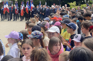 Les enfants sont les garants de la Mémoire pour que jamais ne reviennent les cauchemars. 