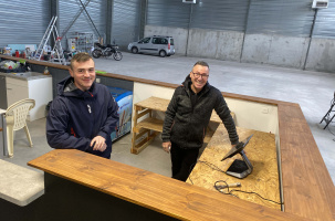 Romain et Jean-François Isnard, patrons de la future plus grande salle d'escalade du 43.