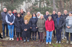 La liste "Sanssac Dynamique" au complet, prête à se lancer dans la course politique.