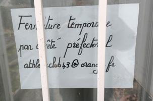 L'affiche placardée à l'accueil de l'Athlétic Club du Val-Vert. 