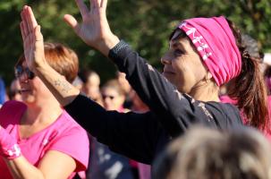 Une course, une cause et des milliers de sourires au nom de l'espoir et de la solidarité.