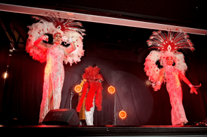 Le trio de transformiste «Les Shoobee Show »