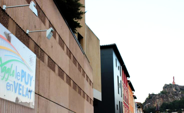 Le siège de la CAPEV, place de la Libération, au Puy-en-Velay.