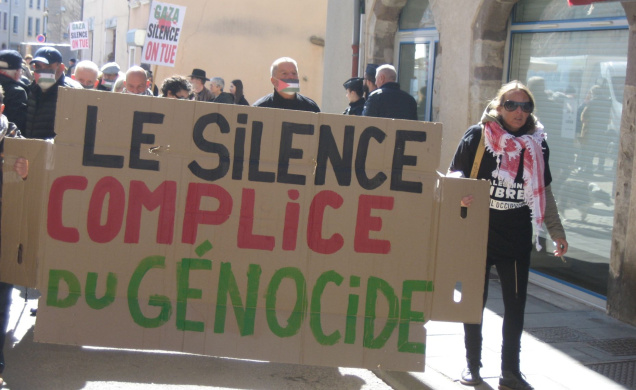 Chaque samedi, une mobilisation a lieu à Brioude pour se dresser contre la guerre à Gaza.