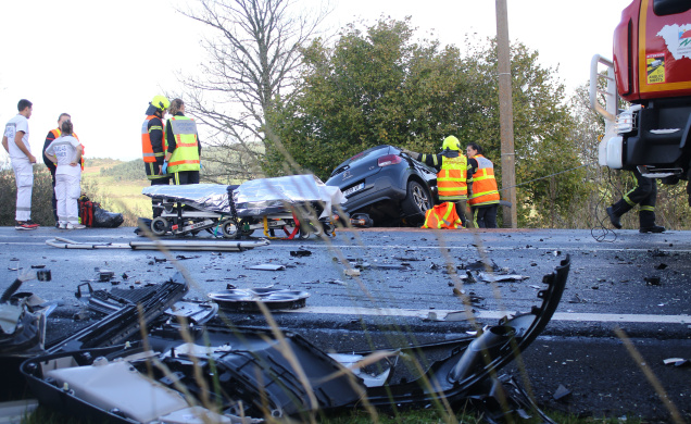 Beaucoup d'accidents ce weekend. Ce lundi, un grave carambolage s'est déroulé à Dunières. 