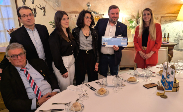 Remise de chèque du Lions Club du Puy-en-Velay