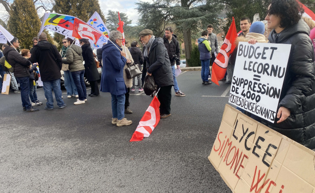 Les lycées et collèges ponots vont être durement impactés par la carte scolaire prévue.