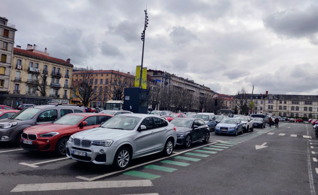 Les parkings barrière en surface seront payants 24/24 pendant deux mois.