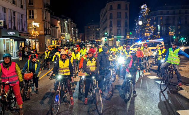Etre visible la nuit... mais surtout dans le quotidien des mobilités alternatives d'avenir