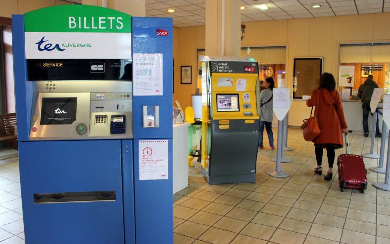 Fermeture De Guichets Sncf : Rien D'acté... Pour L'instant | Zoomdici