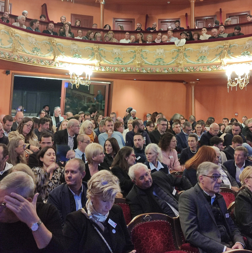 Le théâtre était rempli pour l'occasion