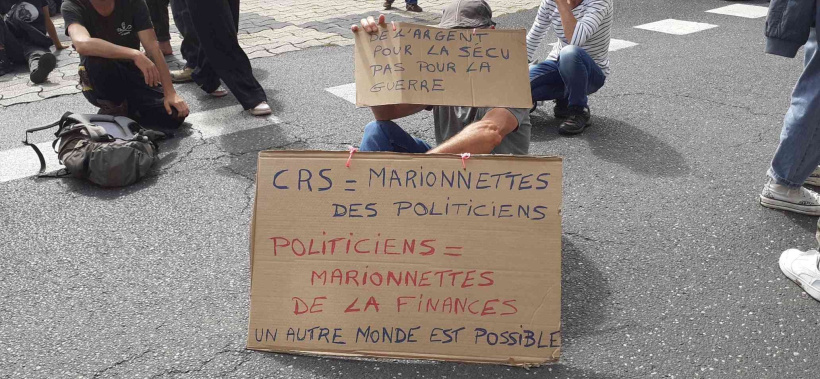 Pancarte de la marche du 10 septembre