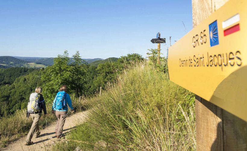 Le GR 65, véritable attraction pédestre pour des milliers de visiteurs au départ du Puy. 