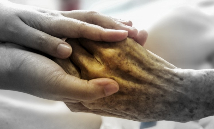 Les Aides à domicile, essentielles pour nous ou nos proches, de près ou de loin. 