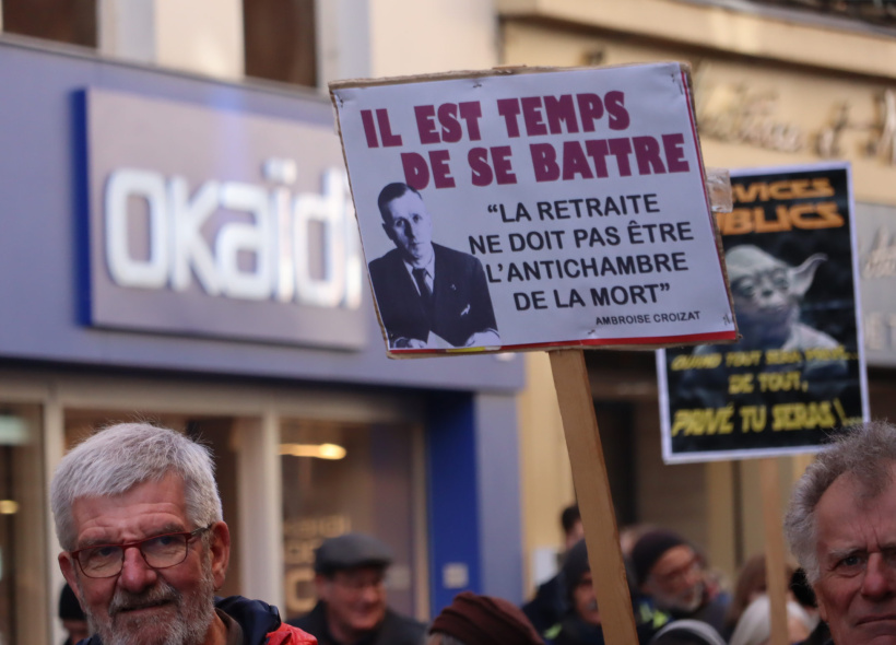 Un message fort lors de la mobilisation contre la réforme des retraites, au Puy-en-Velay.