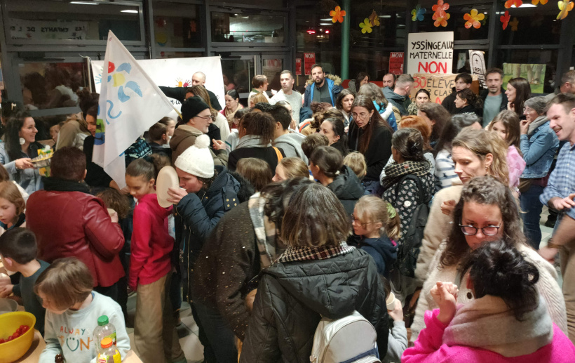 L'annonce de la carte scolaire a eu l'effet d'une solide union des forces contre le projet