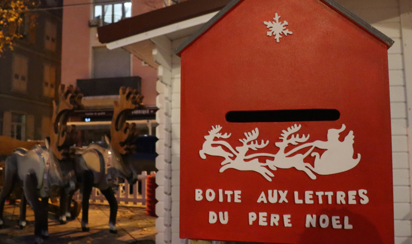 Même le Père Noël se doit de respecter les arrêtés des communes traversées.