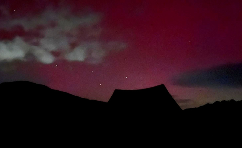 La montagne de Peynastre (St-Germain Laprade). Photo prise à 23h40 de Lantriac. 