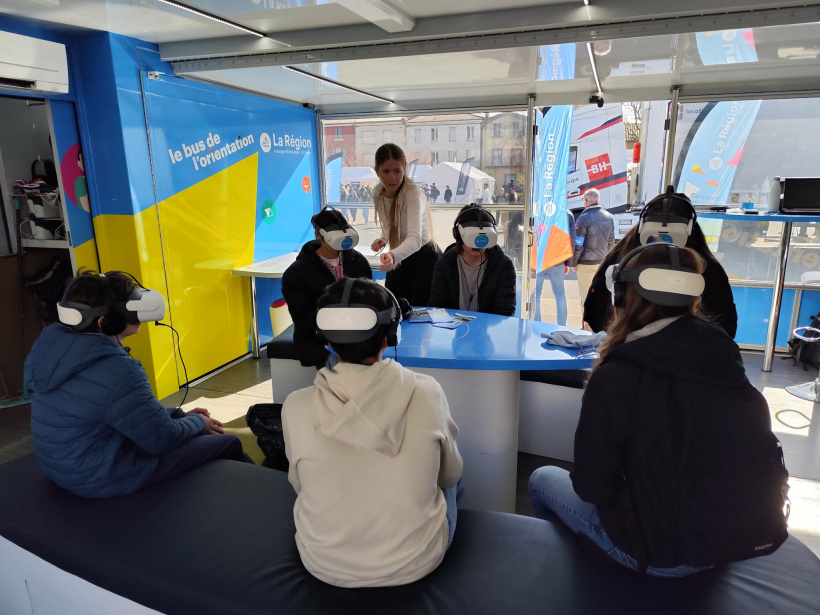 Bus de l'orientation Aura