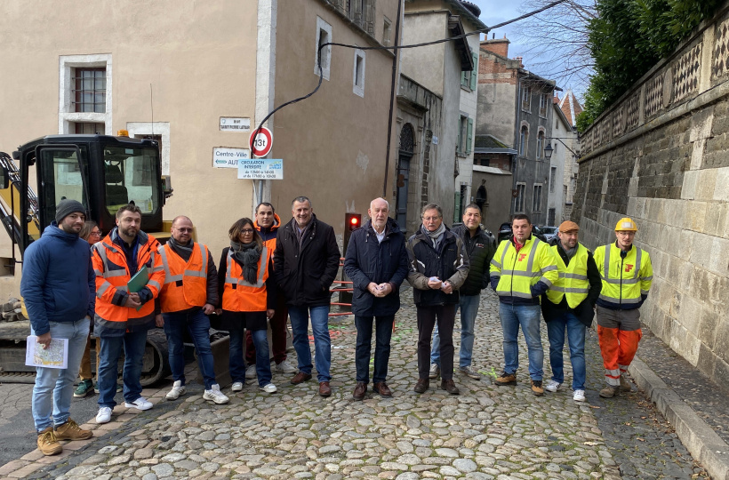 Les partenaires dans l'intersection St-Pierre-Latour et Cardinal de Polignac. 