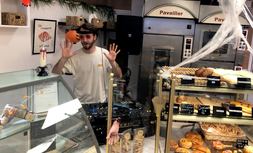 Dorian a fait danser le public entre les viennoiseries et les pains