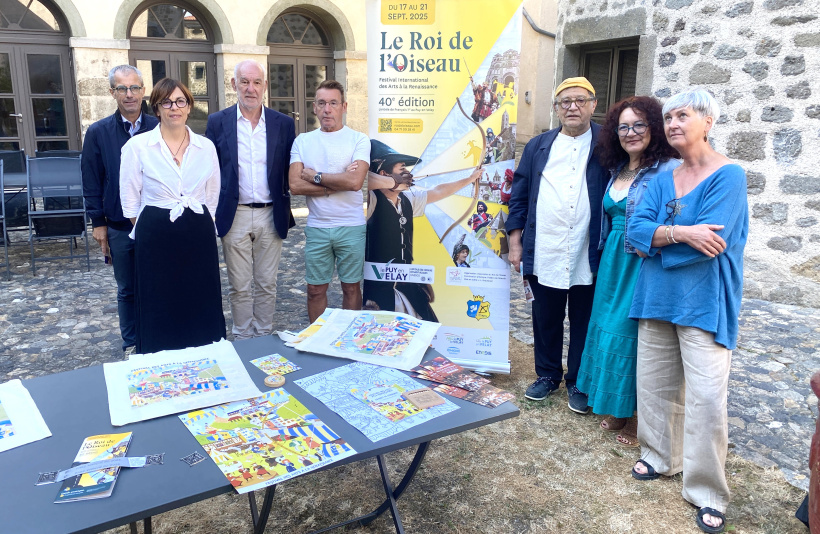 Les organisateurs ont donné quelques infos, gardant pléthores sous le pied. 