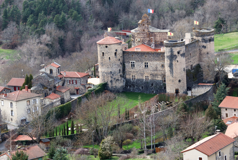 La Forteresse de Saint-Vidal, propriété de Vianney-Marie Audemard d’Alançon.