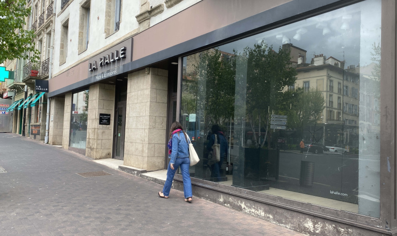 Pourtant très bien placée, l'adresse n'arrive pas à trouver chaussure à son pied. 