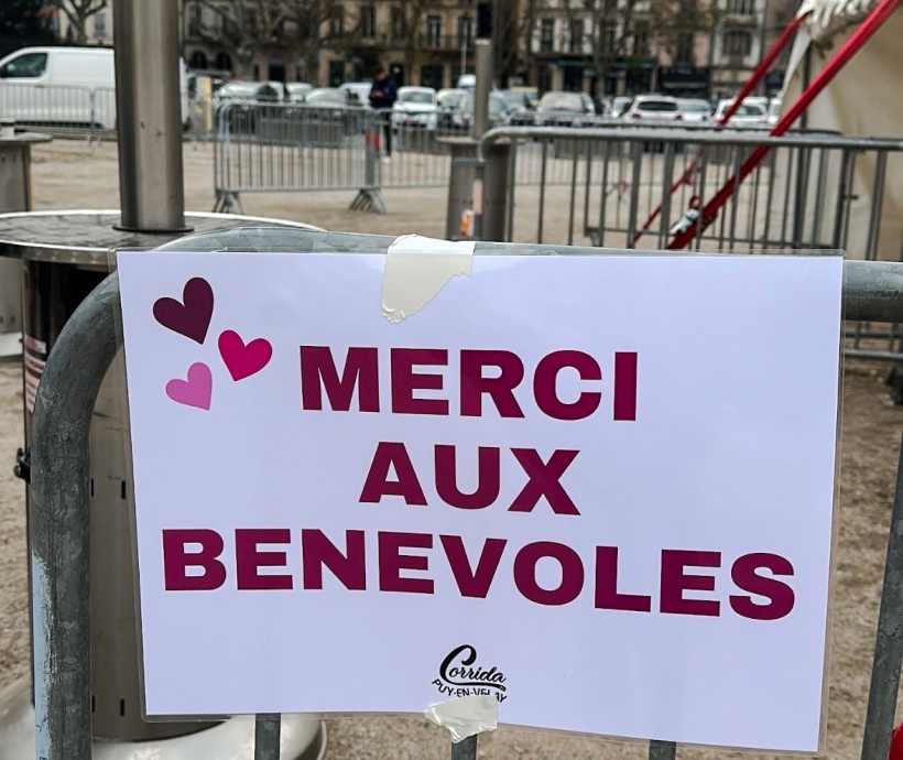 Merci aux bénévoles