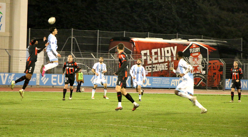 Le joueur ponot s'envole